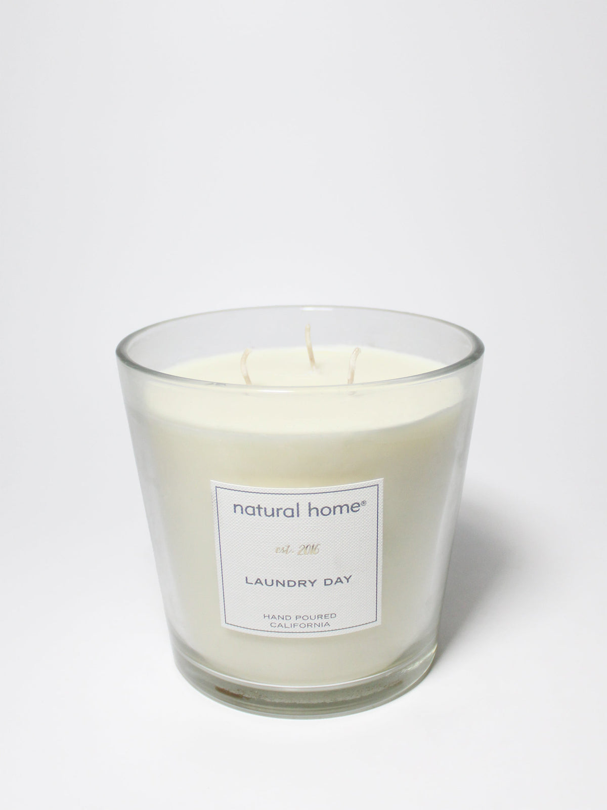 Laundry Day Natural Home 31 oz scented candle Premium