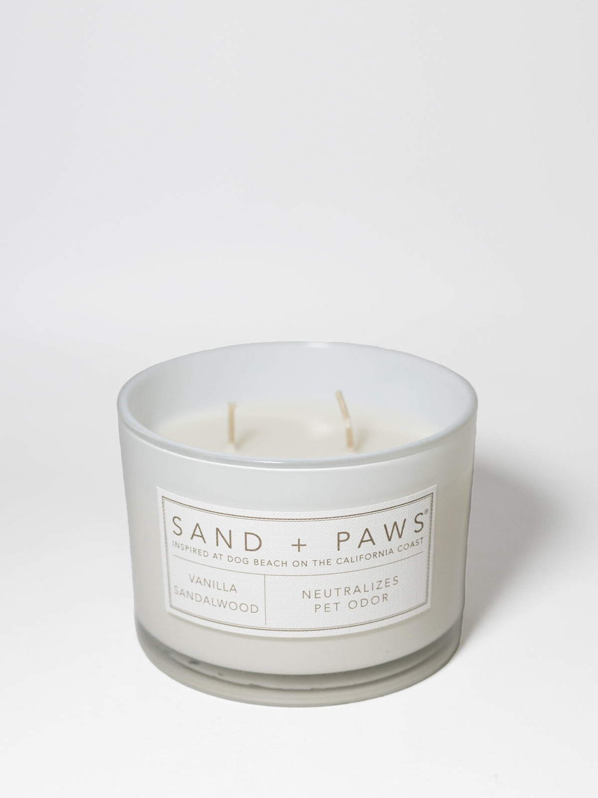 Sand + Paws Vanilla Sandalwood 12 oz scented candle Premium